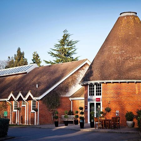 Mercure Tunbridge Wells Hotel Exterior photo