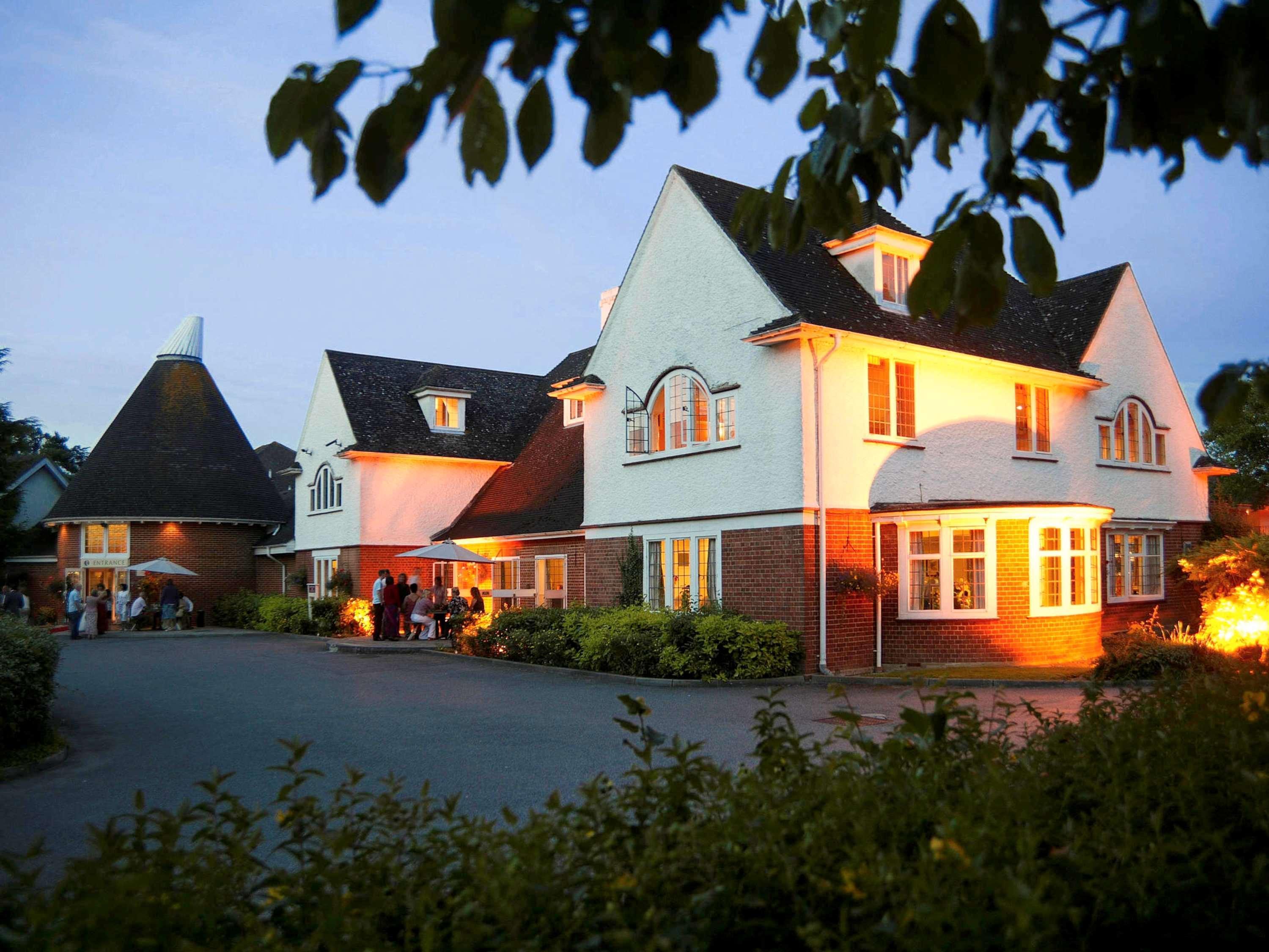 Mercure Tunbridge Wells Hotel Exterior photo