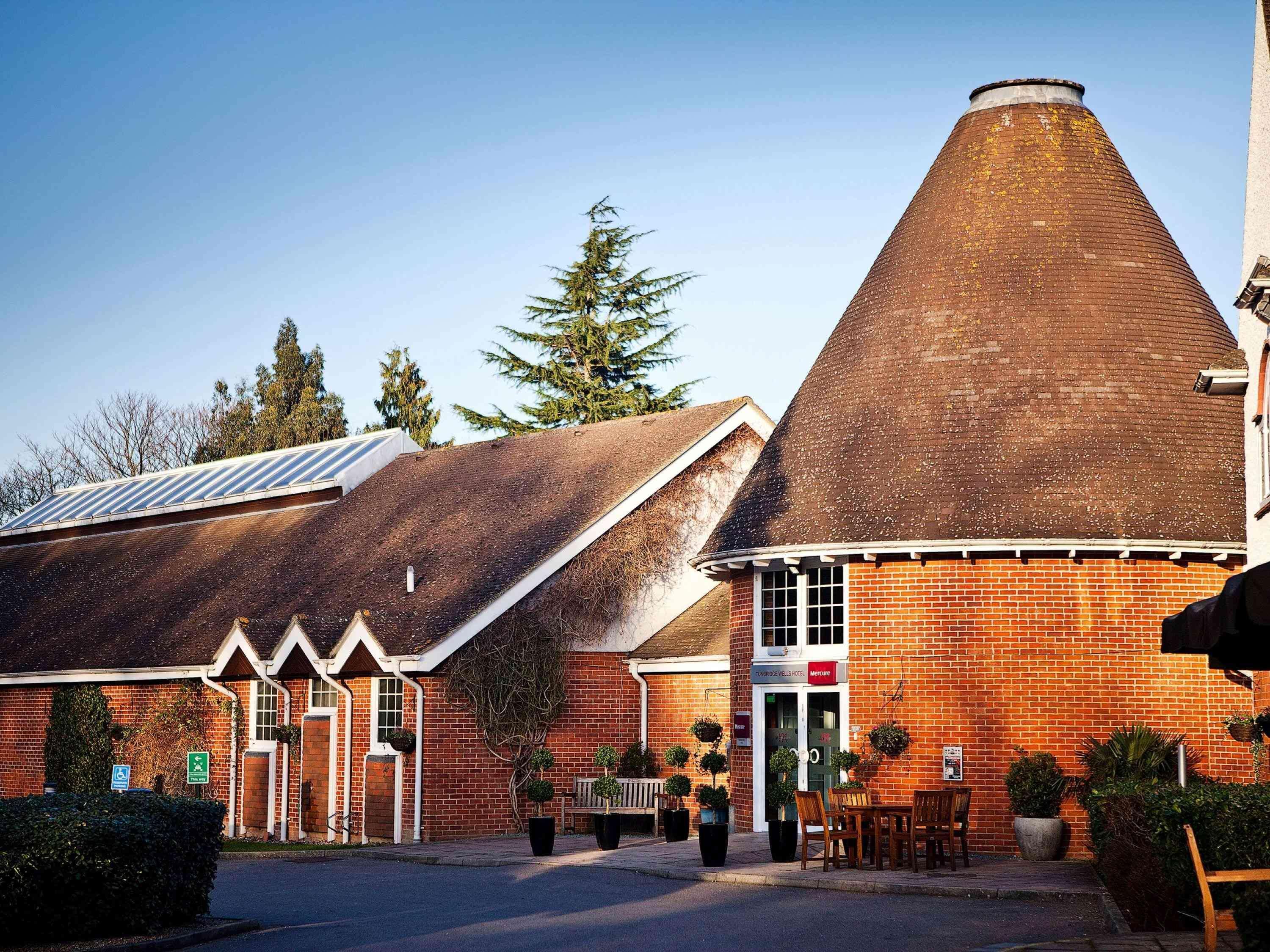 Mercure Tunbridge Wells Hotel Exterior photo